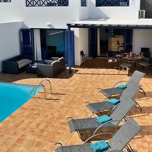 Lanza Coloradas 20, Heated Pool Villa