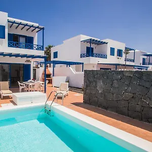 Aitonita Villa
