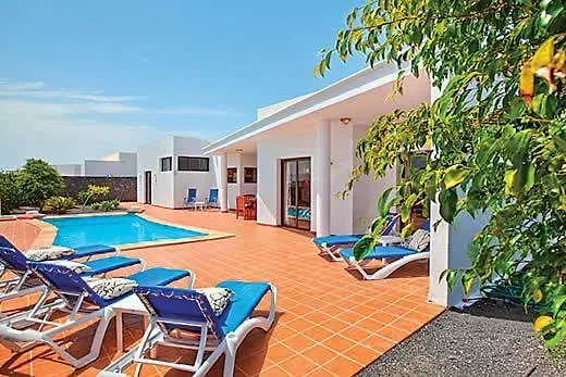 Raquel Villa Playa Blanca  0*, Playa Blanca (Lanzarote)