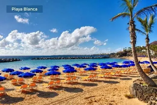 Raquel Villa Playa Blanca  Spain